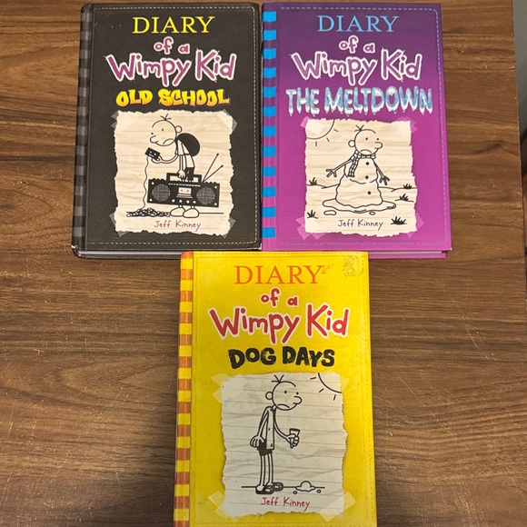 Other - Diary of a Wimpy Kid Book Set - Black, Purple, Yellow